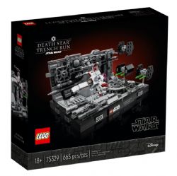 LEGO STAR WARS TM - DIORAMA DE LA POURSUITE DANS LA TRANCHÉE DE L'ÉTOILE DE LA MORT #75329